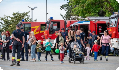 Spektakl na Karolini ispod Arene: Vatrogasci, vježbe i mali poligon za djecu (FOTO)-160365
