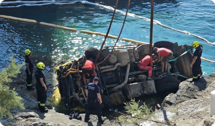 Policija otkrila kako je došlo do slijetanja kamiona Herculanee u more-162401