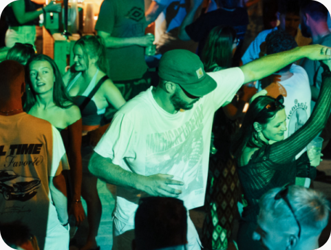 Downtown Pula: Legalize Lambada pretvara De Villeov uspon u plesni podij-162296