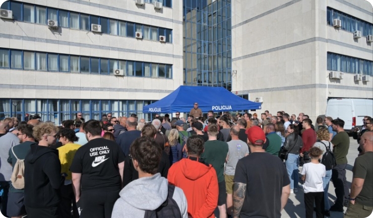 Velik interes za javnu dražbu Policijske uprave istarske-160488