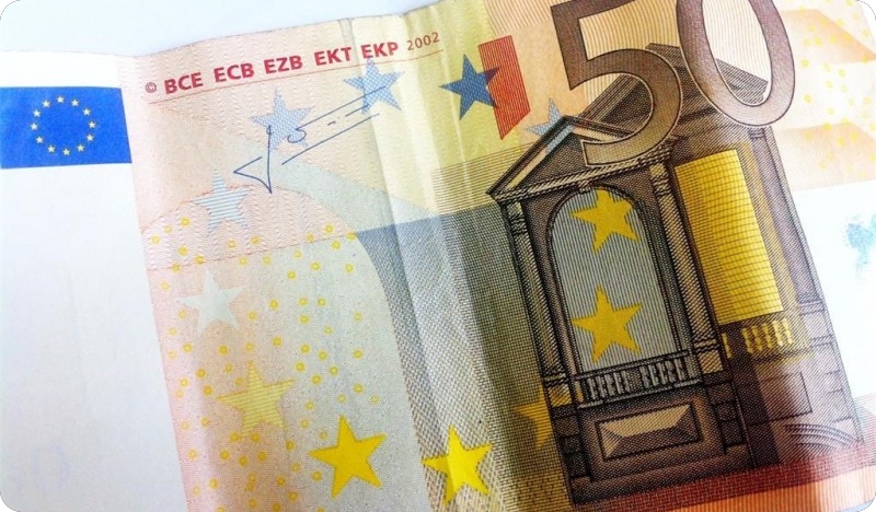 Mijenjao novac na ulici pa dobio kolumbijske pesose-128297