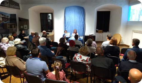 Predstavljen katalog izložbe ‘‘50 za 50’‘: pola stoljeća likovnog stvaralaštva u Pazinu-156190