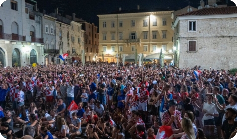 Pula na prepunom Forumu slavila s Vatrenima-161732