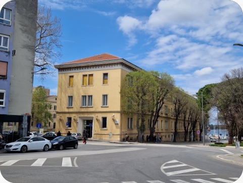 Kristian Novak u pulskoj gradskoj knjižnici-156128