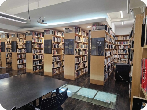 Jeste li se ikada zapitali zašto se s nekim osobama lako razumijete, dok s drugima komunikacija jednostavno „ne teče“?-157873