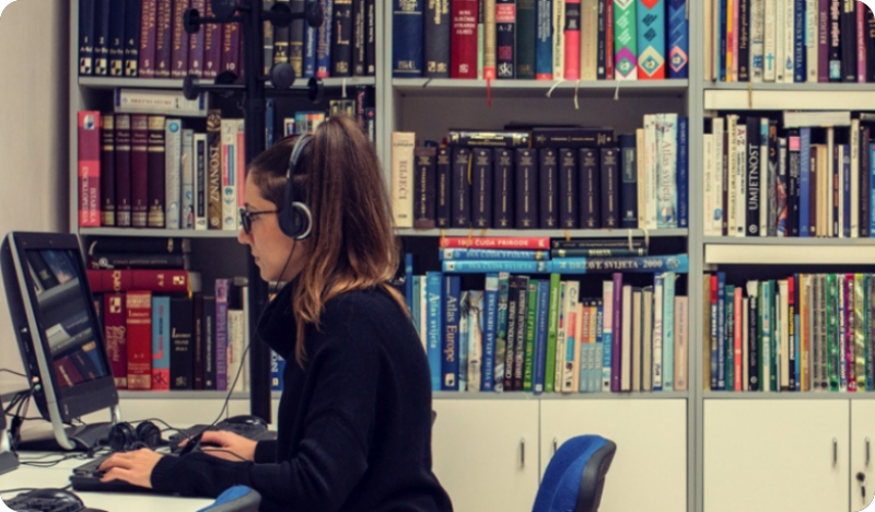 Pulska knjižnica pokrenula posudbu audioknjiga-158352