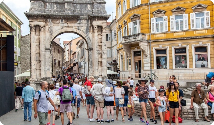 Do sada je u Hrvatskoj ostvareno 14,4 milijuna turističkih dolazaka i 82,6 milijuna noćenja-129805