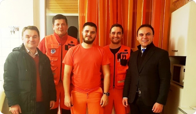 Gradonačelnik Peršurić u novogodišnjoj noći obišao dežurne službe-93756