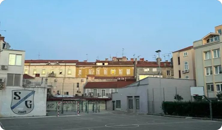 Grad Pula: Staro igralište nije trajno zatvoreno, razmatra se dulji rad reflektora ljeti-161954