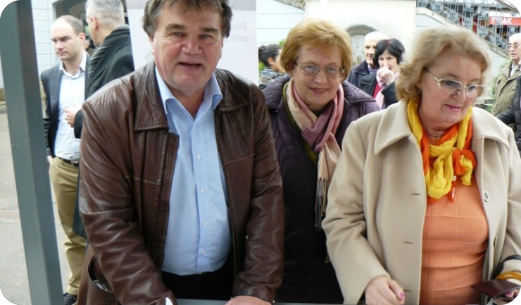 Ivan Jakovčić potpisao potporu Josipovićevoj kandidaturi-53880