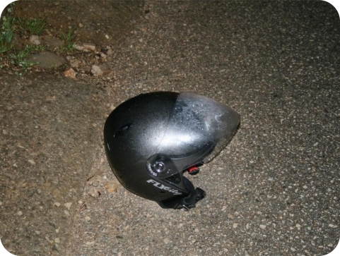 Teško ozlijeđen vozač motocikla koji nije nosio kacigu i nema položen vozački ispit-153828