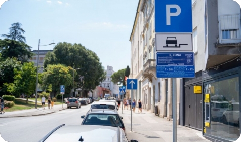 Parking u centru Pule ljeti tri eura po satu -159502