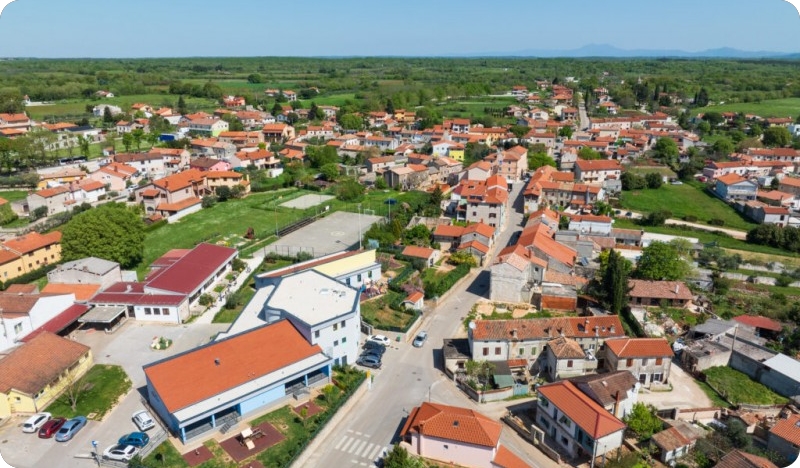 Općina Marčana olakšava put do prvog doma, otvoren javni poziv za 2025.-157143