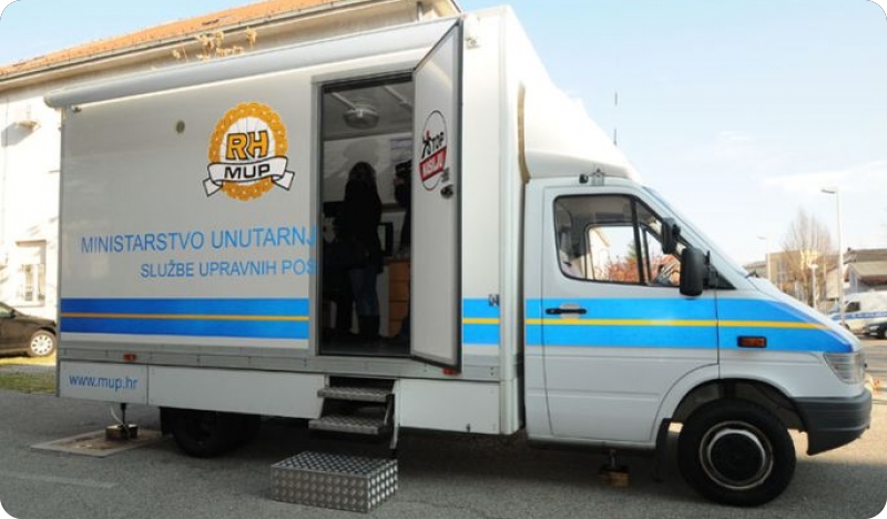 Prijenosni šalter za upravne poslove u Medulinu-63299