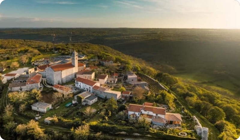 Upoznajte Mutvoran kroz priču, besplatno i bez prijave-157839