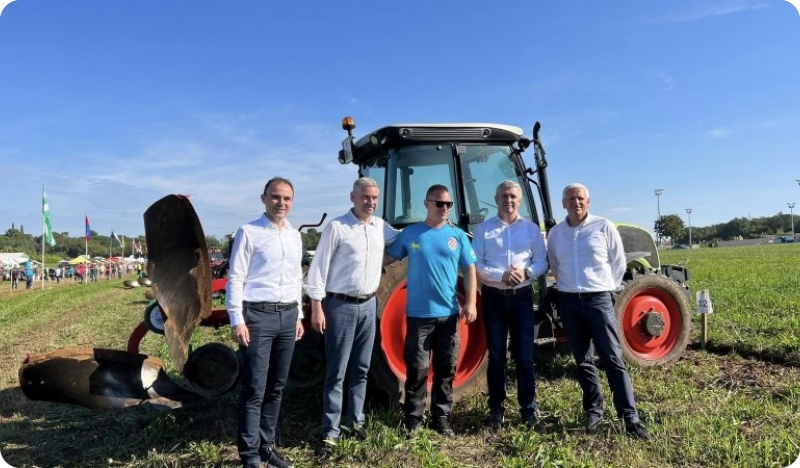 Održano državno prvenstvo u oranju izazvalo veliki interes publike-139944