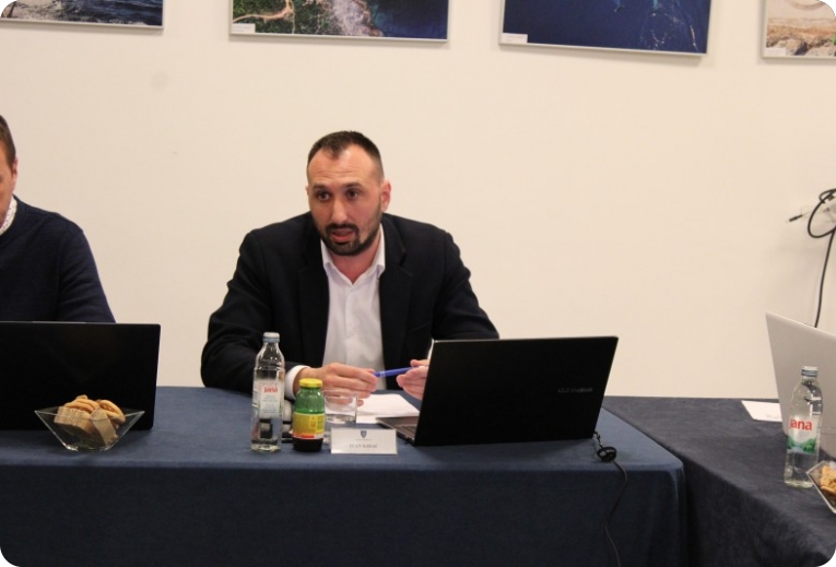 Kirac najavio strože kontrole izvođača radova u Medulinu: “Ne smiju se ponavljati kašnjenja pred sezonu”-161004