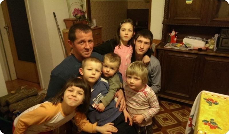 Rovinj FM organizira čajanku za samohranog tatu Marinića sa šestero djece iz Žminja-64955