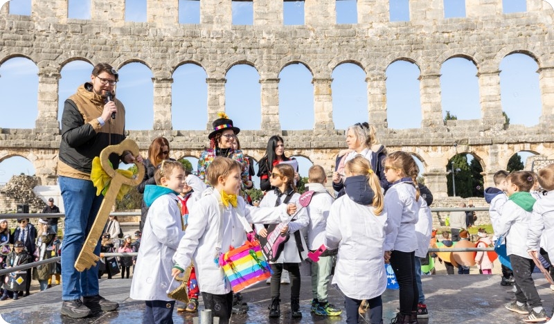 Održan 25. Dječji karneval u pulskoj Areni-158463