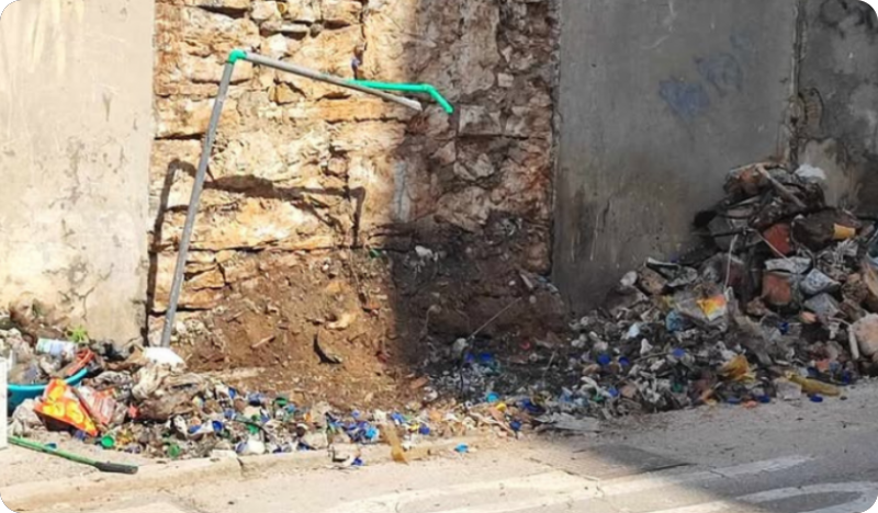 Što je ostalo nakon rušenja pisoara na Verudi? Grad tvrdi: lokacija je ograđena-159368