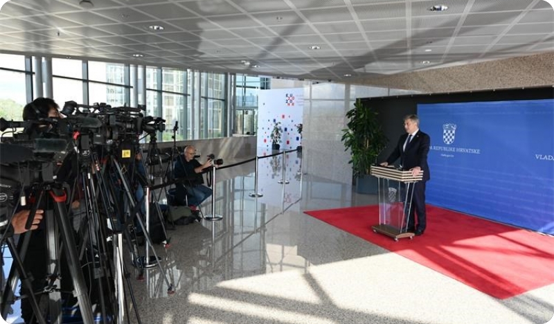 Plenković: Zatečen sam time da se nitko od hrvatskih članova Uprave INA-e nije oglasio u zadnjim tjednima-130502