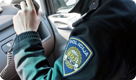 Zadržan u zatvoru zbog prometnih prekršaja-159768