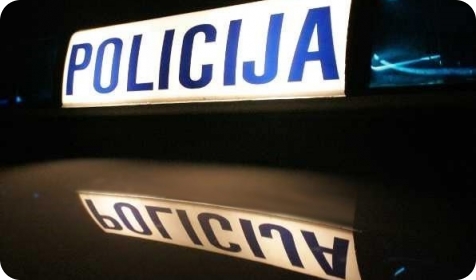 Namjerno oštetio retrovizor na vozilu u Puli pa završio u pritvoru-157589