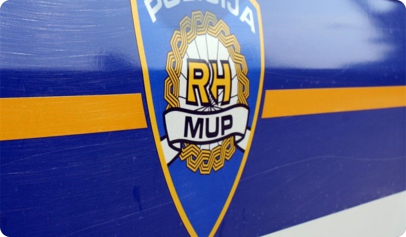 Policija privela muškarca koji je provalio u dva ugostiteljska objekta u Novigradu-161405