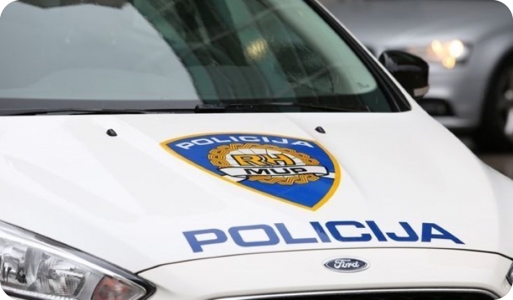 Kradljivica osumnjičena za tri krađe u trgovinama-156781