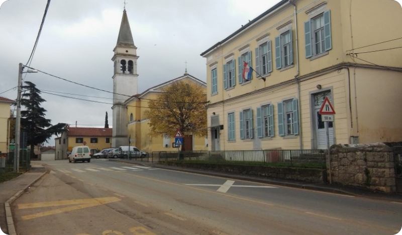 Poreč: Dovršena gradnja nogostupa u Novoj Vasi-73421