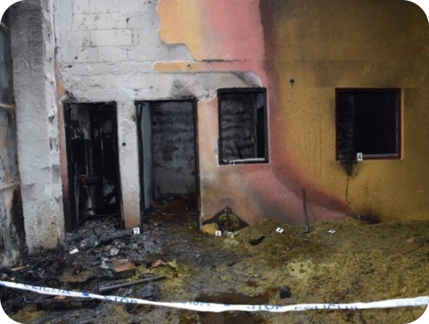Prijetio i ukrao novac pa zapalio kuću-162569