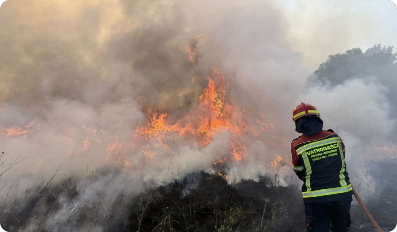 Umaški vatrogasci intervenirali u Karigadoru zbog požara mobilne kućice-156891