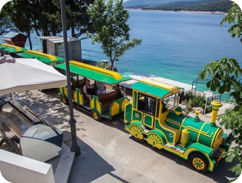 Rabac spreman za sezonu, stiže omiljeni turistički vlakić-159439