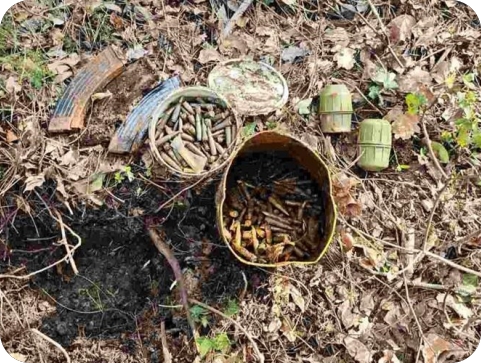 Rovinjska policija zaprimila bombe, pušku i 280 komada streljiva-159973