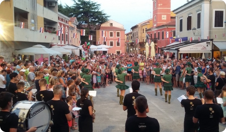 Novigrad: “Slovenska noć” za najbrojnije turiste-70163
