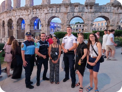 Strani policijski službenici kao dio priče o sigurnom i gostoljubivom hrvatskom turizmu-163200