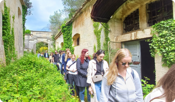 Kako stare vojne zone pretvoriti u prostore života? Odgovore traže studenti u Puli-159996