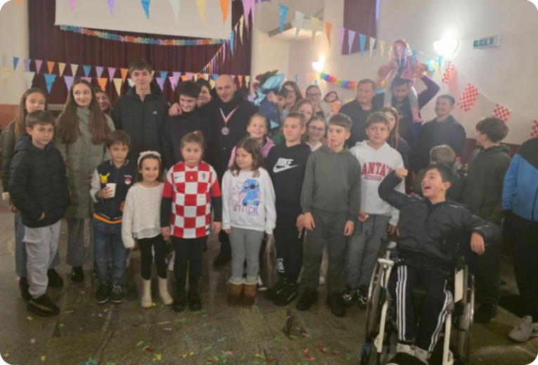 Galižana dočekala svog viceprvaka Europe, svećenika Vladimira Brizića - VIDEO-158529