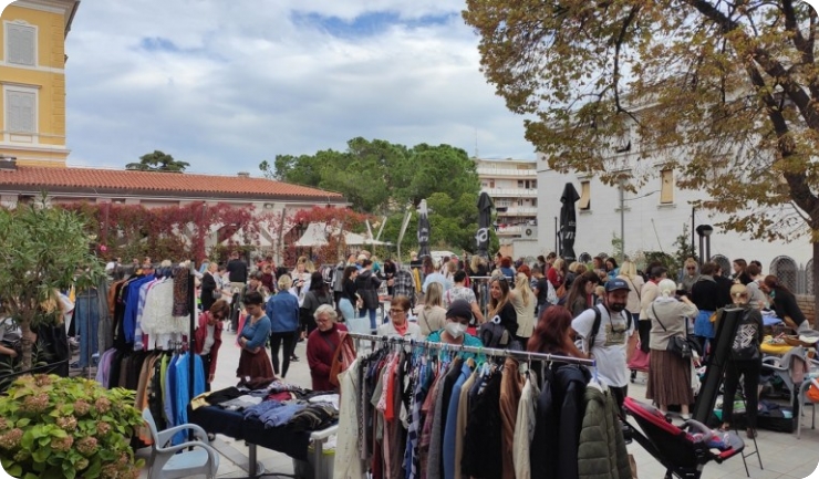Jesenska ponuda odjeće i obuće ovog vikenda na terasi Circola-155016