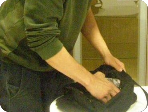 Iz autokampa u Umagu ukrao torbu s dva mobitela-99370