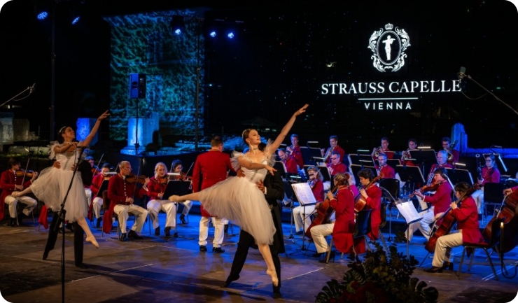 Gala koncertom Johann Strauss Capelle Vienna završilo treće pulsko kulturno ljeto-154917
