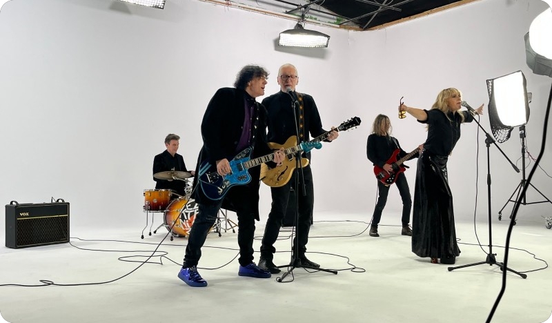 Električni orgazam predstavlja spot za pjesmu Gde je Barbara sad s aktualnog albuma “U magli sjaj”-160656