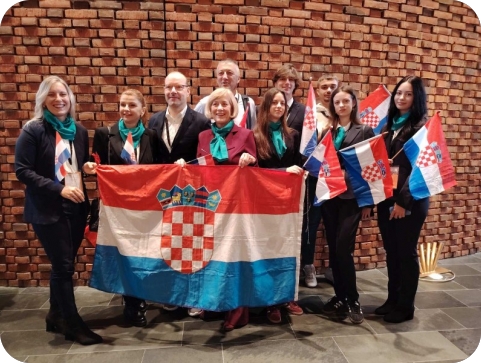 Učenici pulske Škole za turizam, ugostiteljstvo i trgovinu među najboljima u Europi!-156456