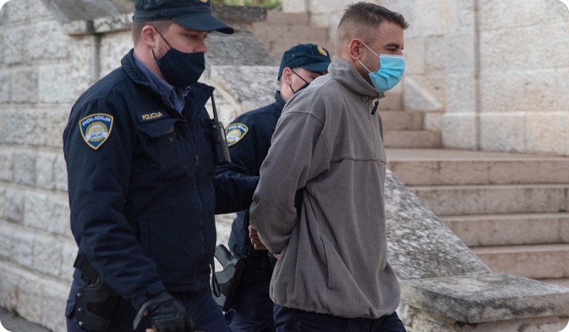 Priveden zbog sumnje da je počinio dva teška ubojstva-123880