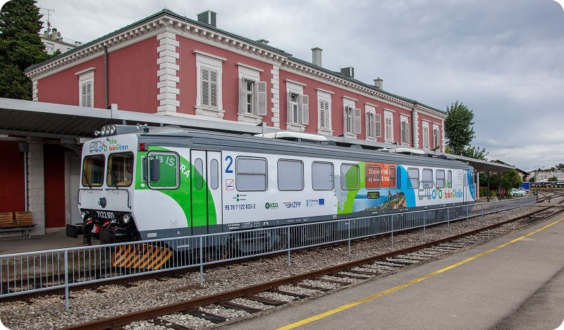 Vlakom po Istri na jedan novi način-121973