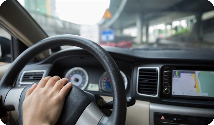 S 2,12 promila skrenuo na parkiralište i automobilom udario u dječja kolica-161147