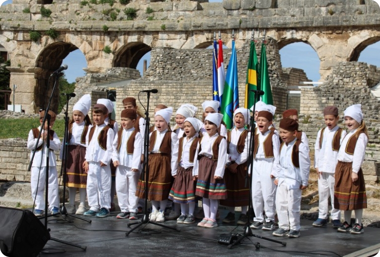 Festival zavičajnosti okupio 400 djece u pulskoj Areni - VIDEO-160598