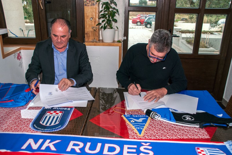 NK Banjole i NK Rudeš potpisali ugovor o suradnji | Regional Express ...